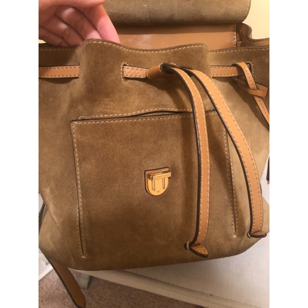 Michael Kors Desert Suede drawstring backpack - Picture 5 of 6